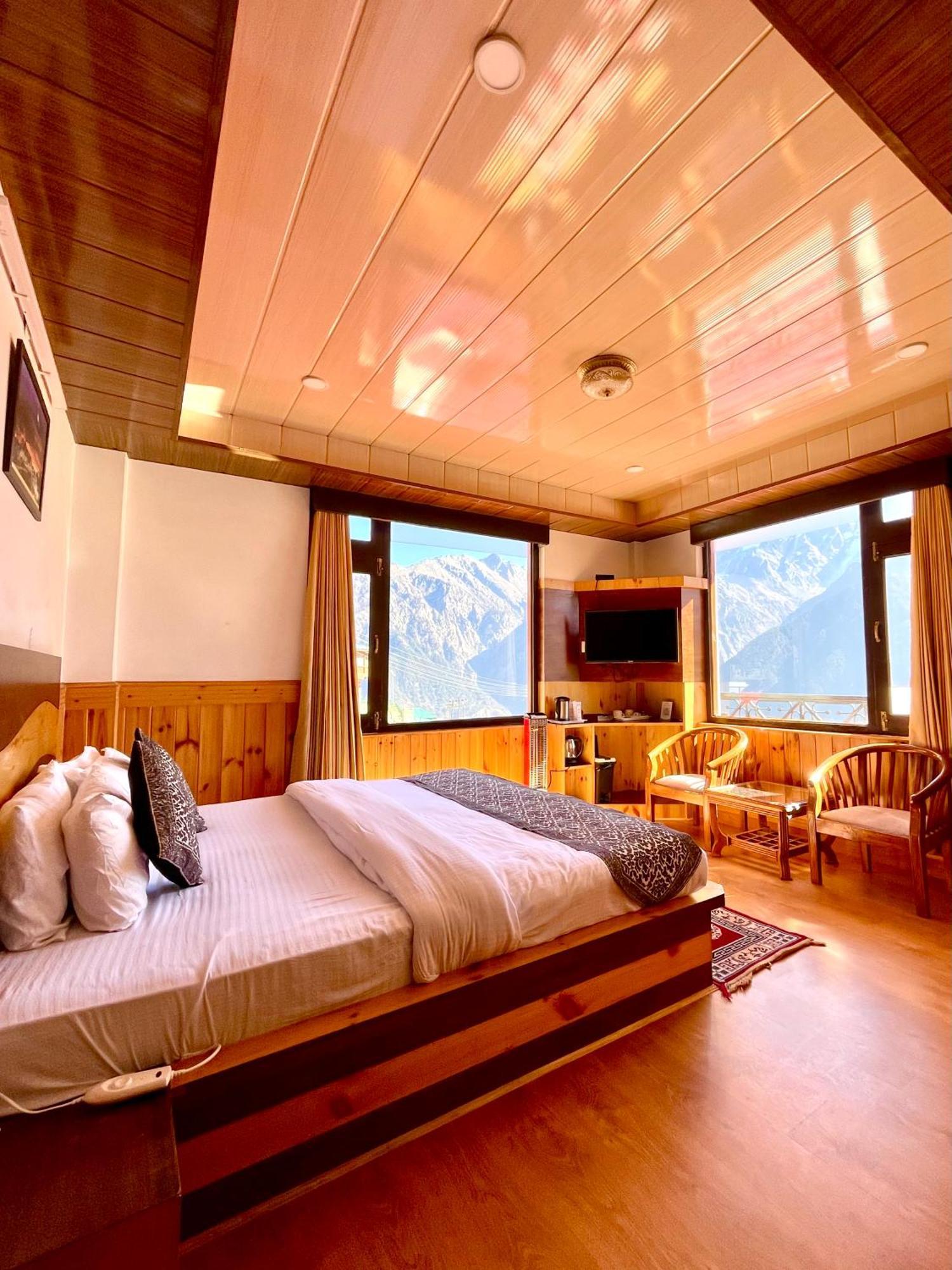 Hotel Rollingrang Kalpa Exterior photo