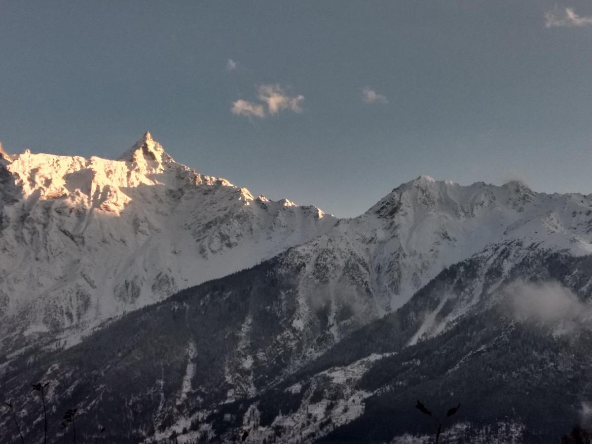 Hotel Rollingrang Kalpa Exterior photo